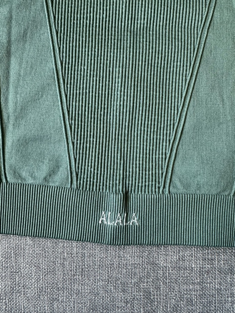 Alala Barre Racer Seamless Sage Tank Top New - Picture 6 of 8